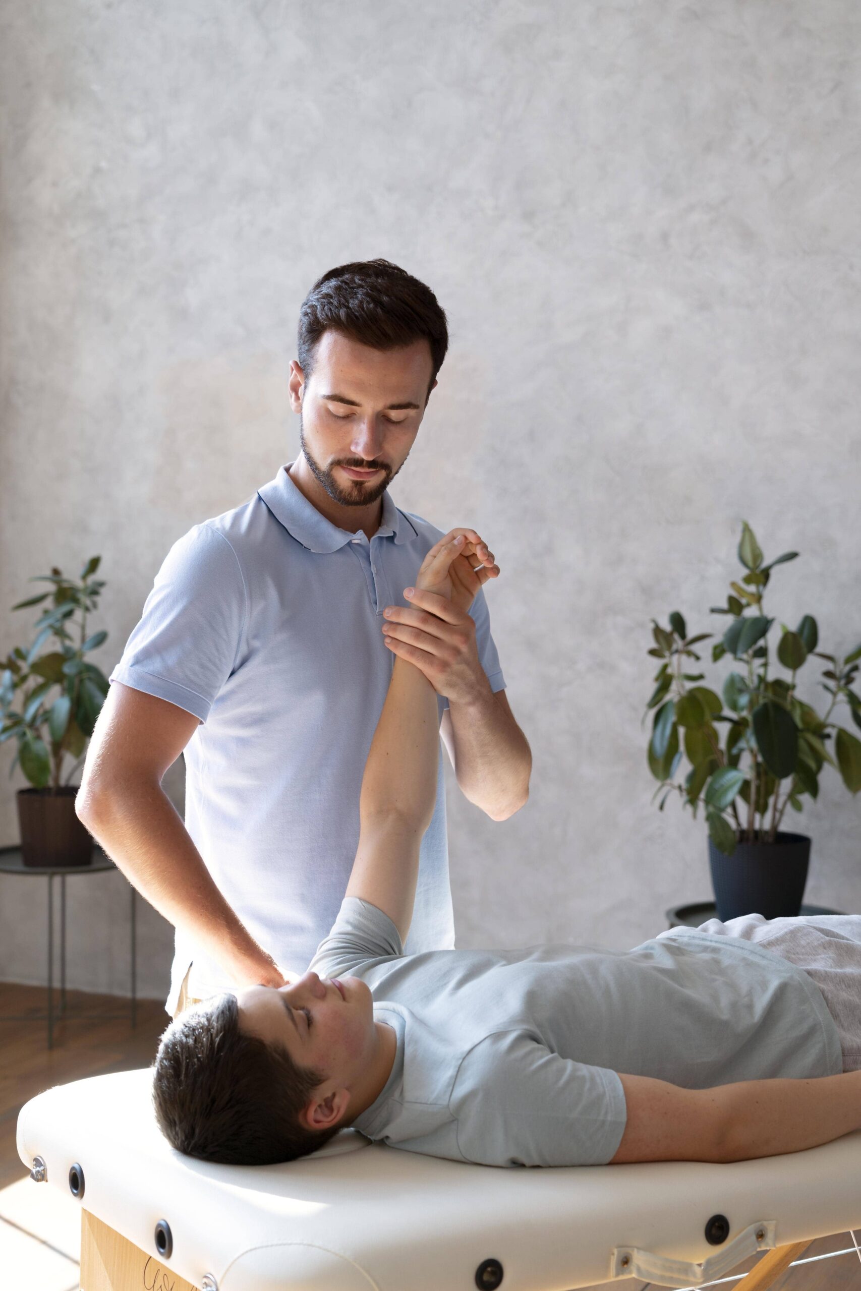 chiropractic care 4 - Hope Wellness